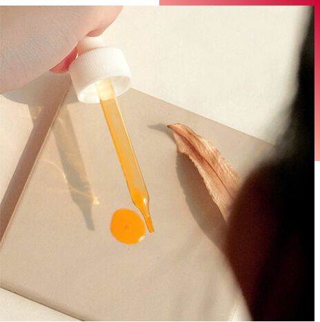 Panthenol skincare benefits | Discover Clarins Ingredient Library