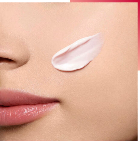 Macadamia tree skincare benefits | Discover Clarins Ingredient