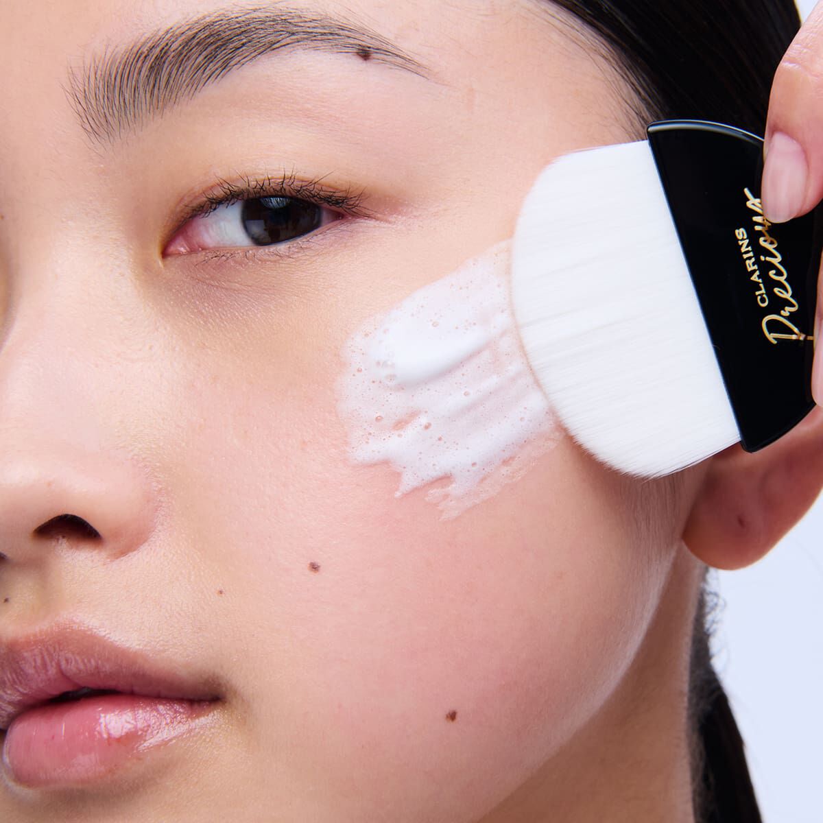 Precious La Mousse Luxury Foaming Face Cleanser | CLARINS®