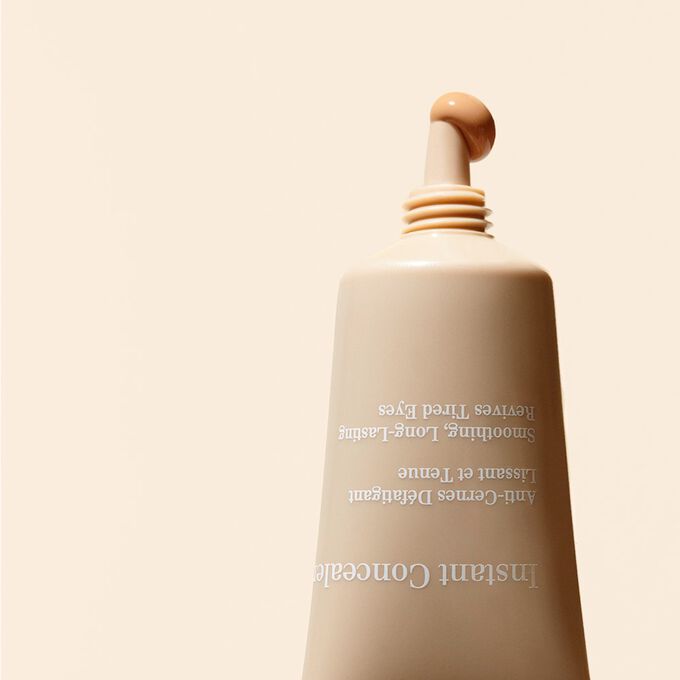Instant Concealer Long Wearing + Crease Free