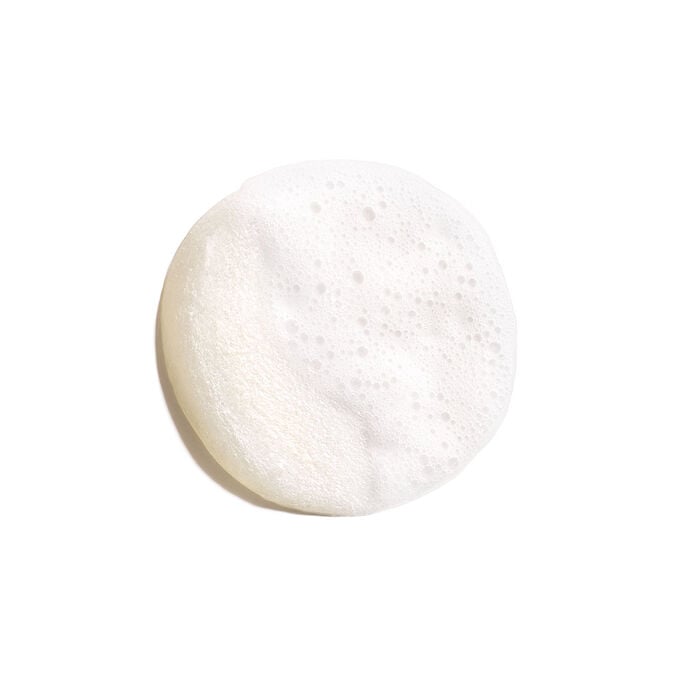 Eau Extraordinaire Revitalizing Shower Milk - Cleansing + Hydrating Milk Body Wash