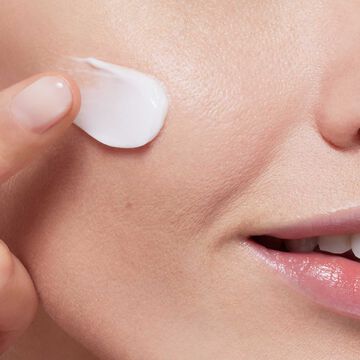 Hydra-Essentiel Mask With Hyaluronic Acid - Nourishing + Hydrating Face Mask