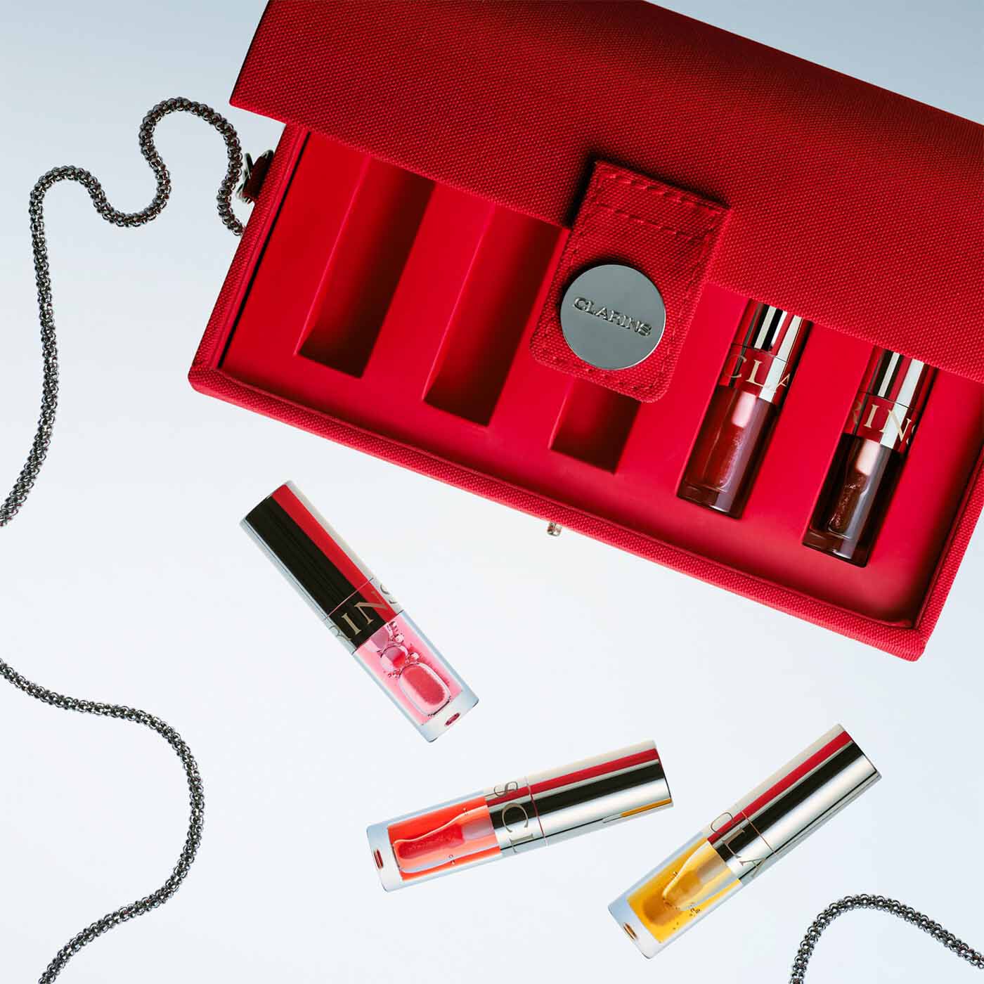 Discover Lip Comfort Oil, plumping color and ultimate care.®