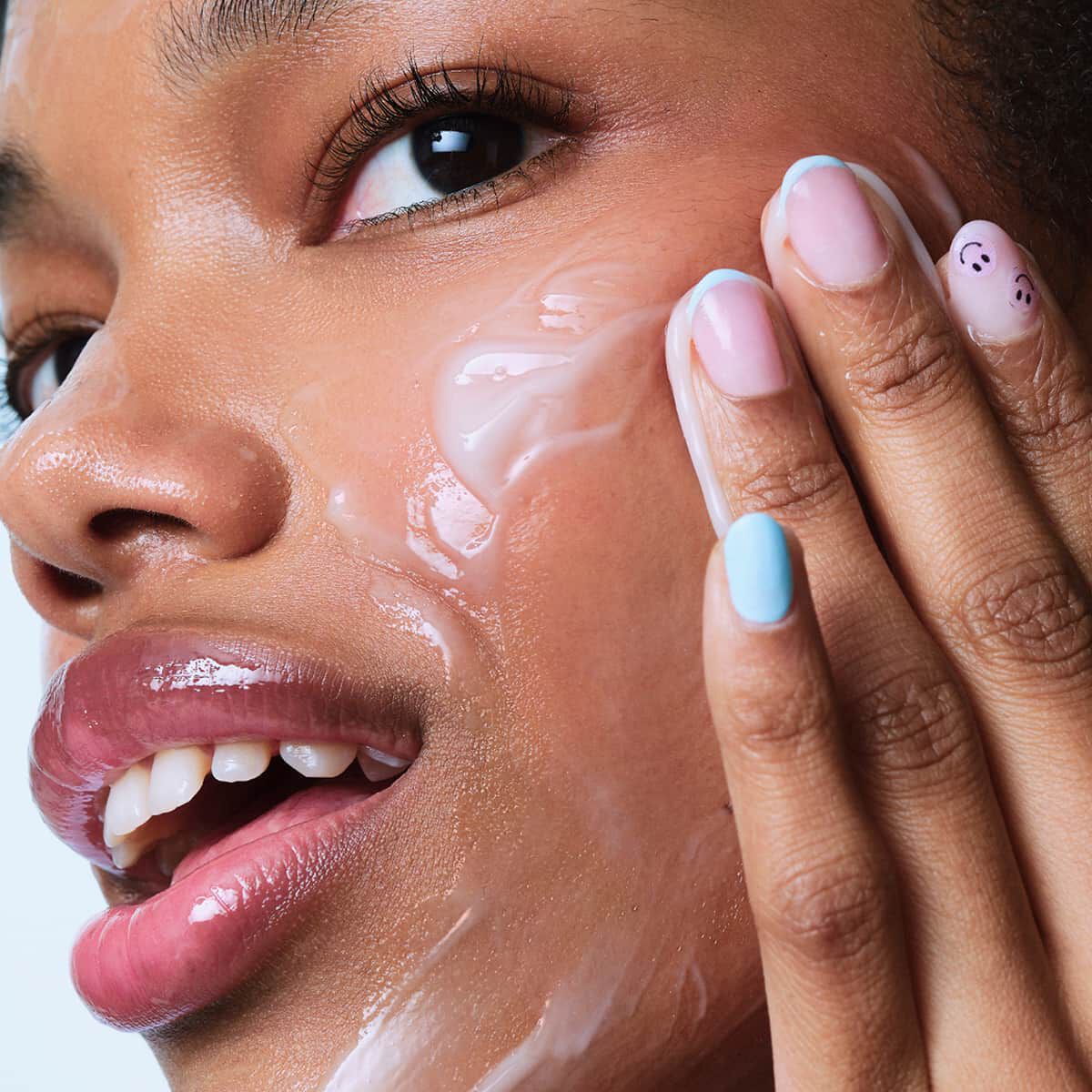 My Clarins RE-CHARGE relaxing detox night cream | CLARINS®