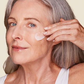 Nutri-Lumière Night Cream - Anti-Aging + Nourishing Night Moisturizer for Mature Skin