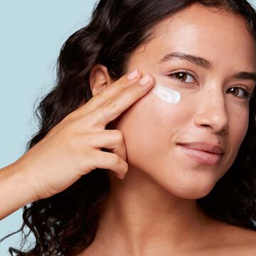Total Eye Hydrate - Hydrating Eye Treatment + Mask for Dark Circles
