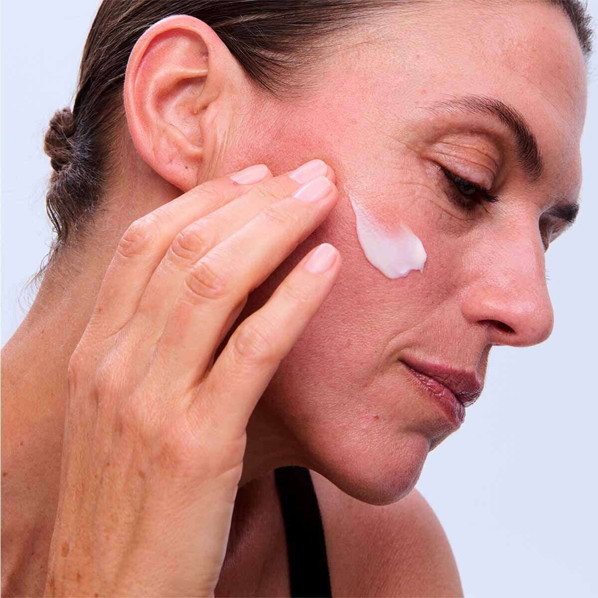 Nutri-Lumiere Nourishing + Anti Aging Day Cream | Day Moisturizer