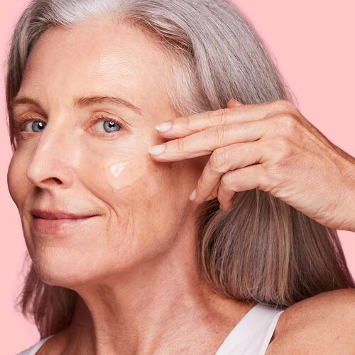 Super Restorative Remodeling Serum Skin Serum Clarins