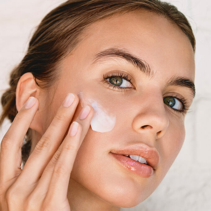 Multi-Active 24/7 Duo with SPF | Multi-Active Day & Night Moisturizer with SPF