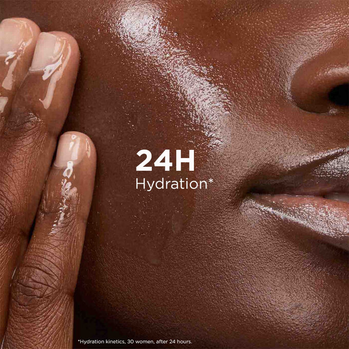 MULTI-ACTIVE GLOW SERUM [STABILIZED VITAMIN C + AHA]&reg; Smoothing, Radiance-Boosting Glow