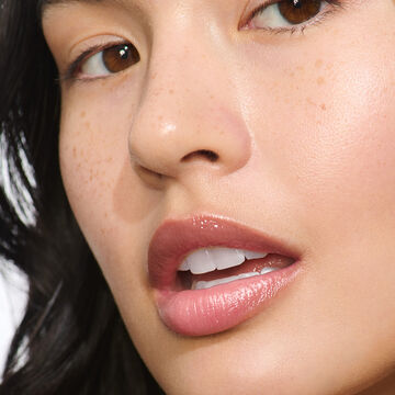 Lip   Perfector Shimmer Lip Gloss