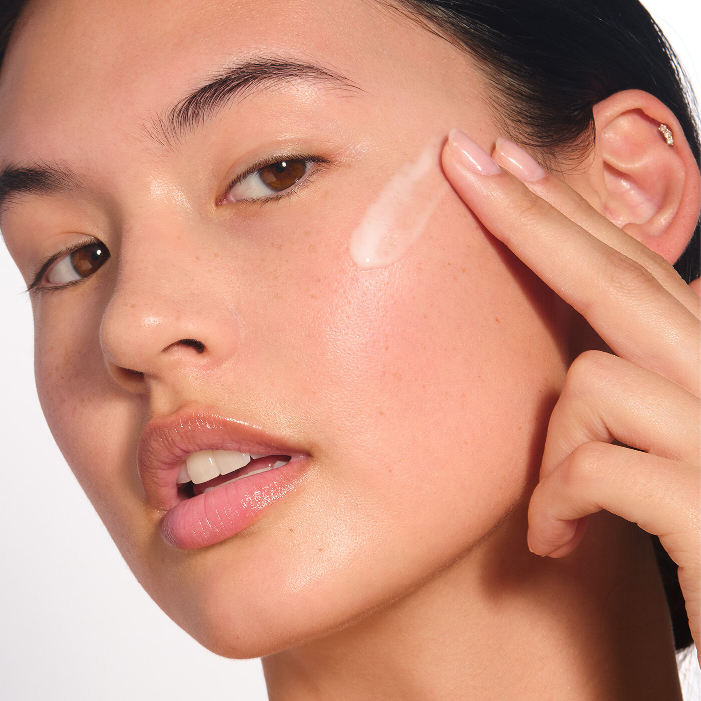 Bright Plus [Advanced] Serum | CLARINS®