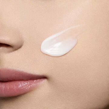 Bright Plus Dark Spot-Targeting Moisturizing Gel Cream